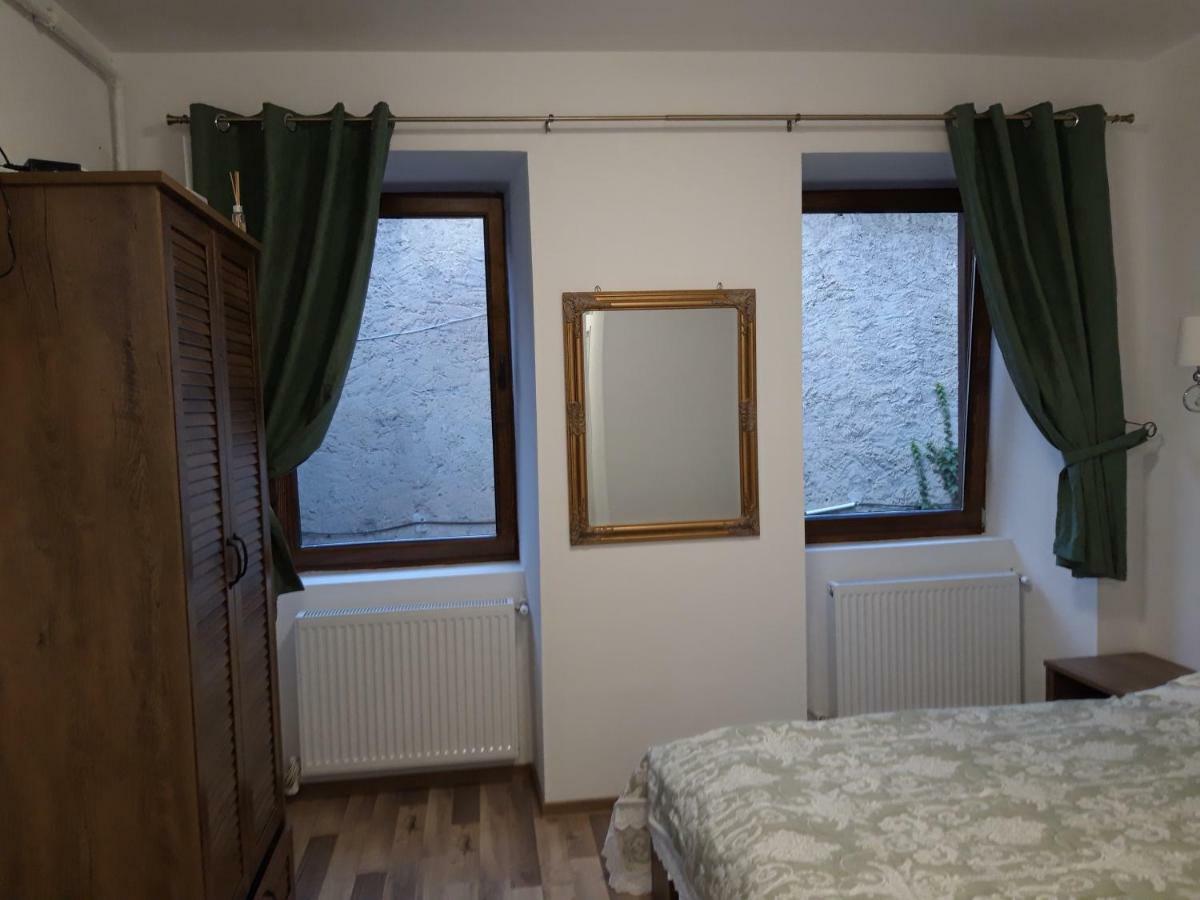 Sara House Apartment Bistrita  Exterior photo