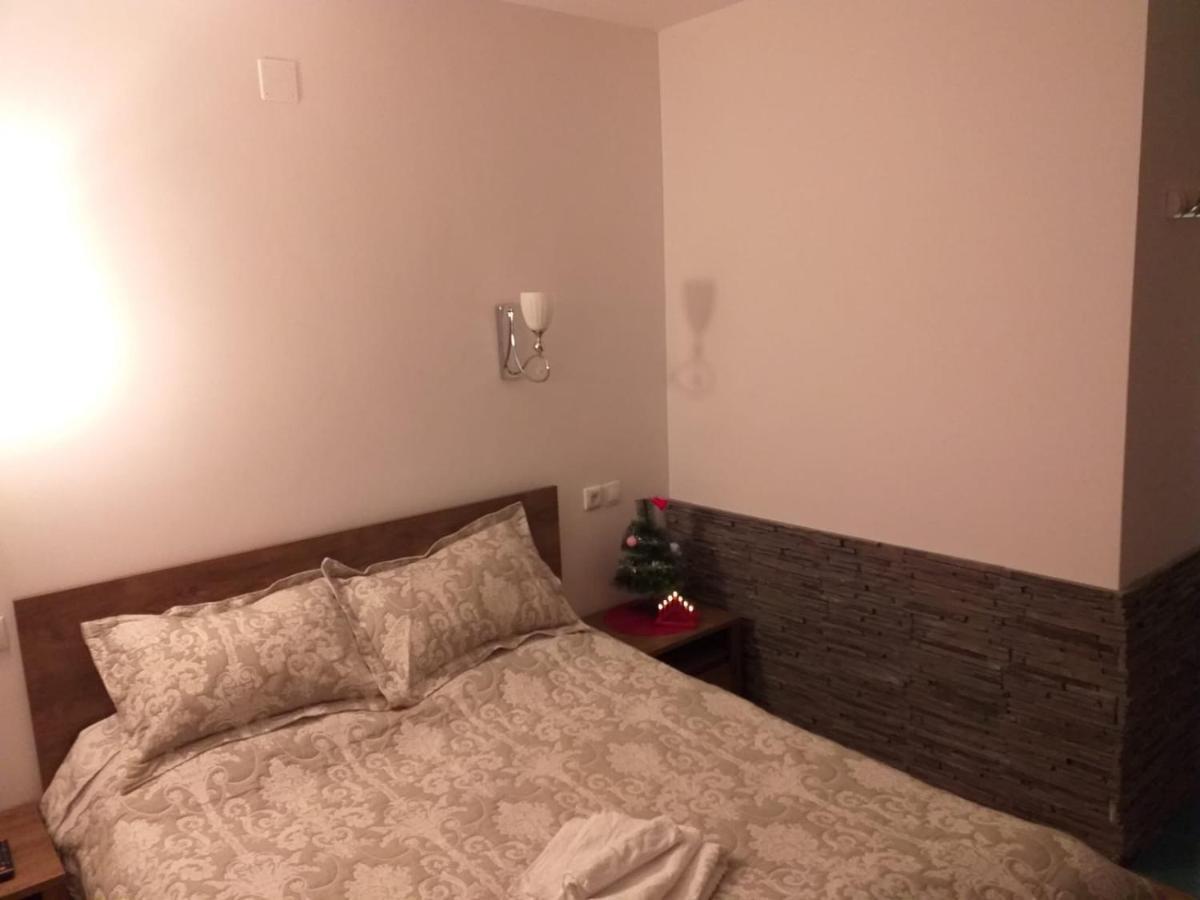 Sara House Apartment Bistrita  Exterior photo